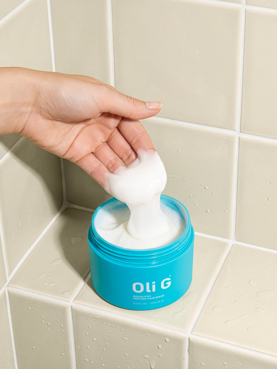 Oli G AquaLush Peptide Fiber Mask texture